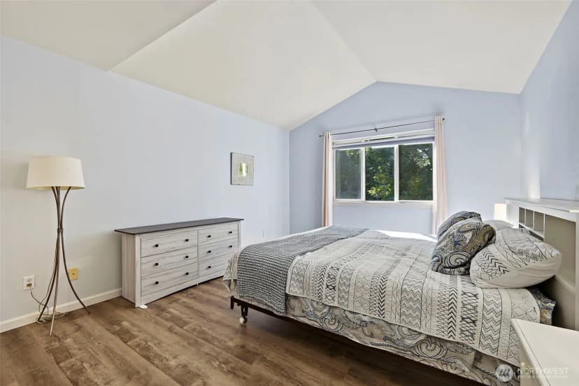 Property photo for 11502 Se 221st Place, Kent photo 23