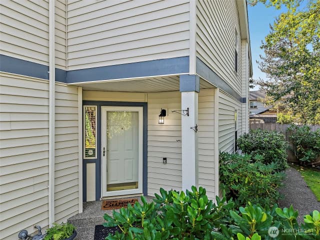 Property photo for 11502 Se 221st Place, Kent photo 3