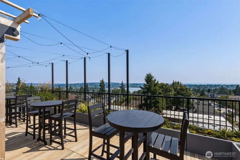 Property photo for 6109 Phinney Avenue N #405, Seattle photo 21