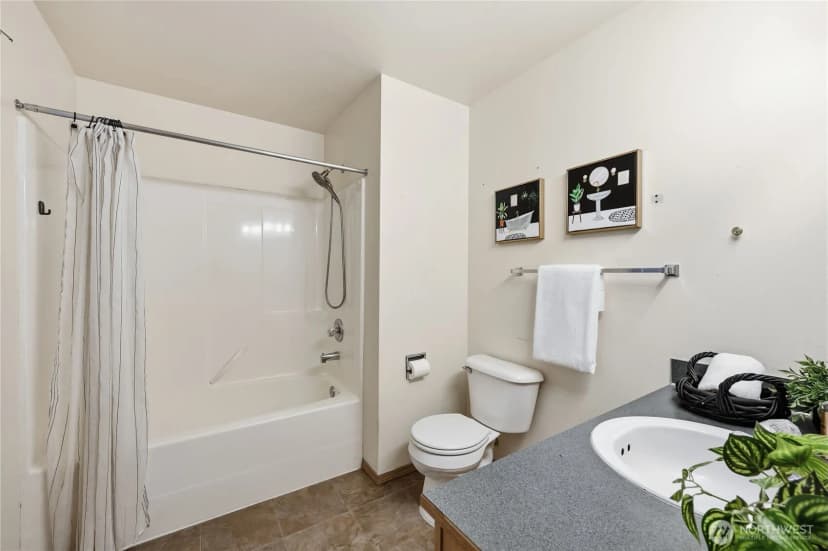 Property photo for 7591 Ne Beachwood Avenue, Poulsbo photo 21