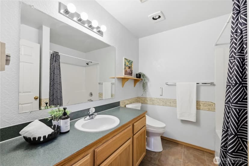 Property photo for 7591 Ne Beachwood Avenue, Poulsbo photo 24