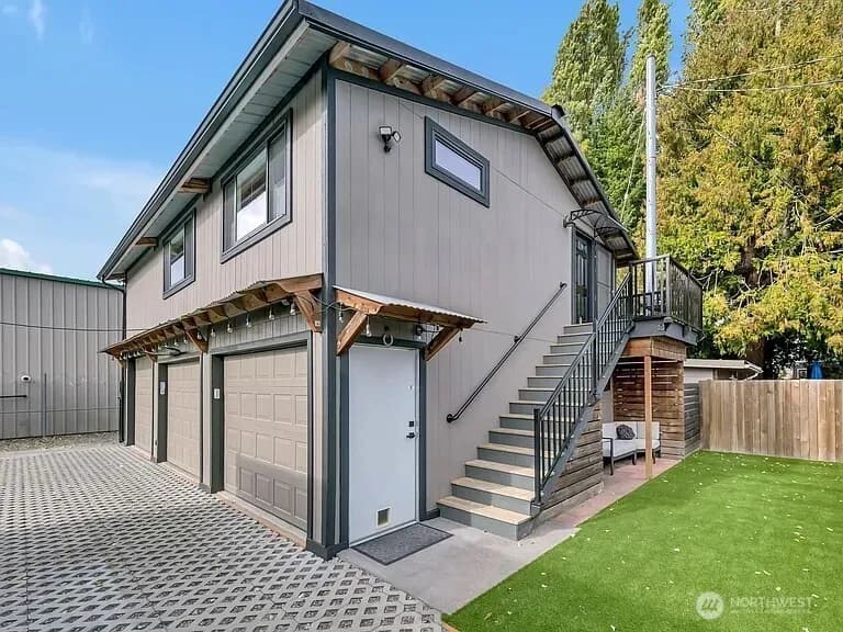 Property photo for 14637 8th Avenue Sw, Burien photo 18