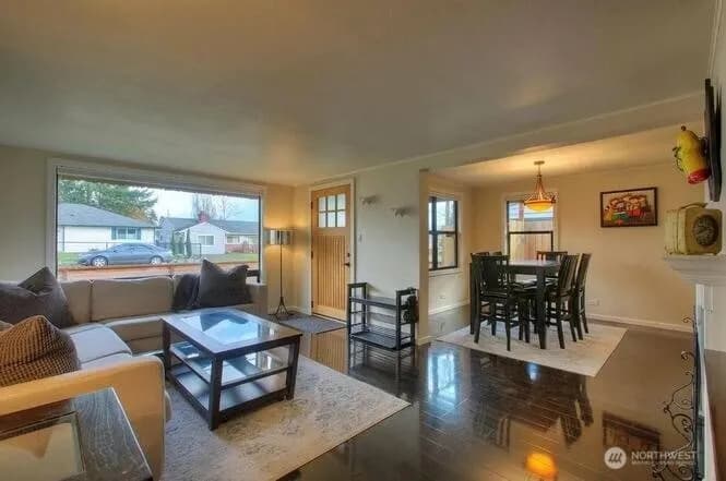 Property photo for 14637 8th Avenue Sw, Burien photo 6