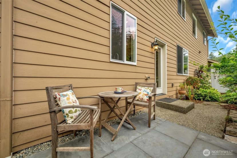 Property photo for 160 6th Avenue Se, Issaquah photo 30