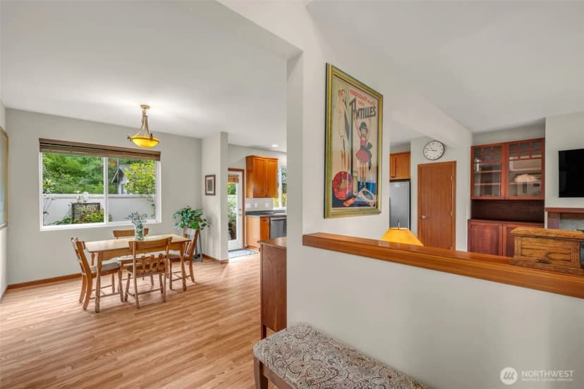 Property photo for 160 6th Avenue Se, Issaquah photo 16