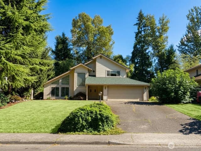 Property photo for 20 150th Place Ne, Bellevue