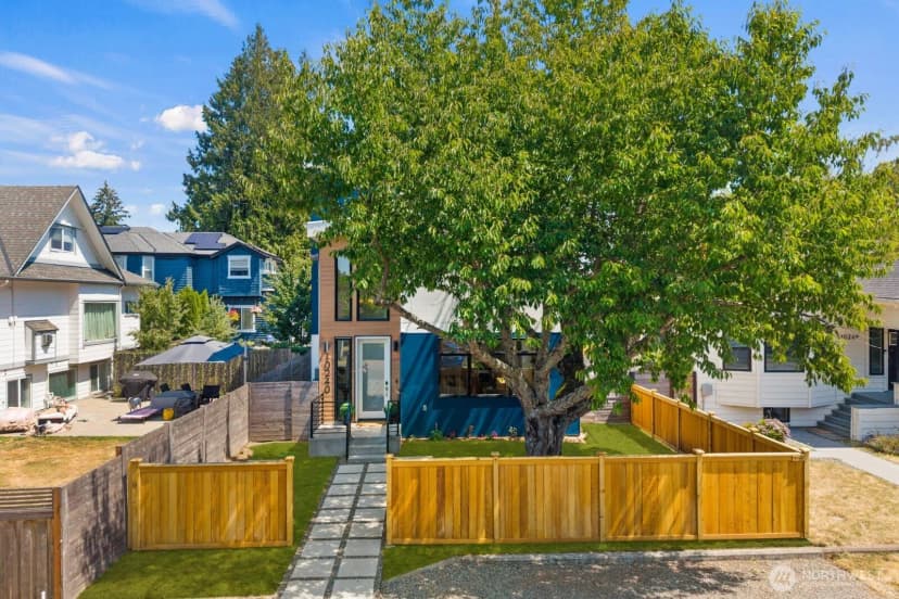 Property photo for 10240 40th Avenue Sw #a, Seattle photo 34