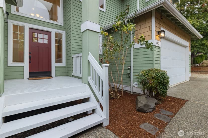 Property photo for 7922 Ne 125th Street, Kirkland photo 6