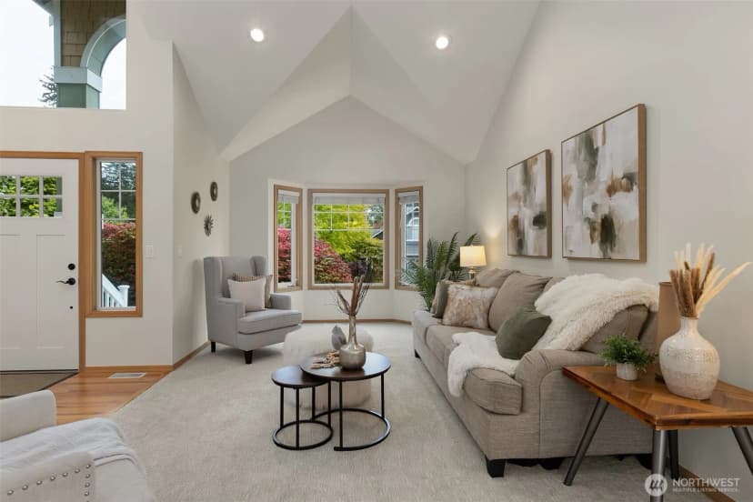 Property photo for 7922 Ne 125th Street, Kirkland photo 9