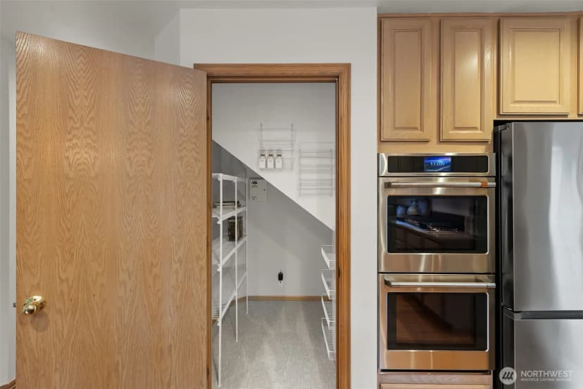 Property photo for 7922 Ne 125th Street, Kirkland photo 24
