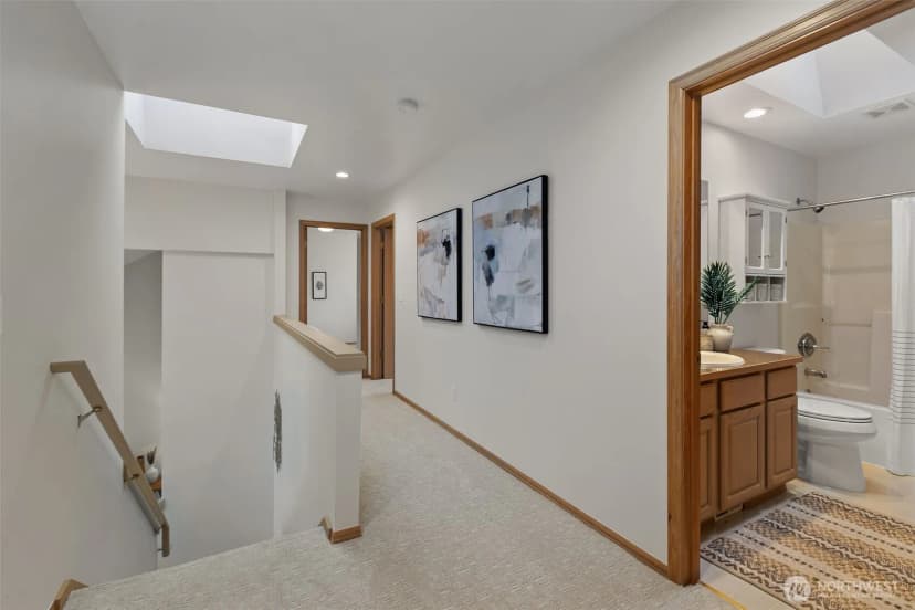 Property photo for 7922 Ne 125th Street, Kirkland photo 28