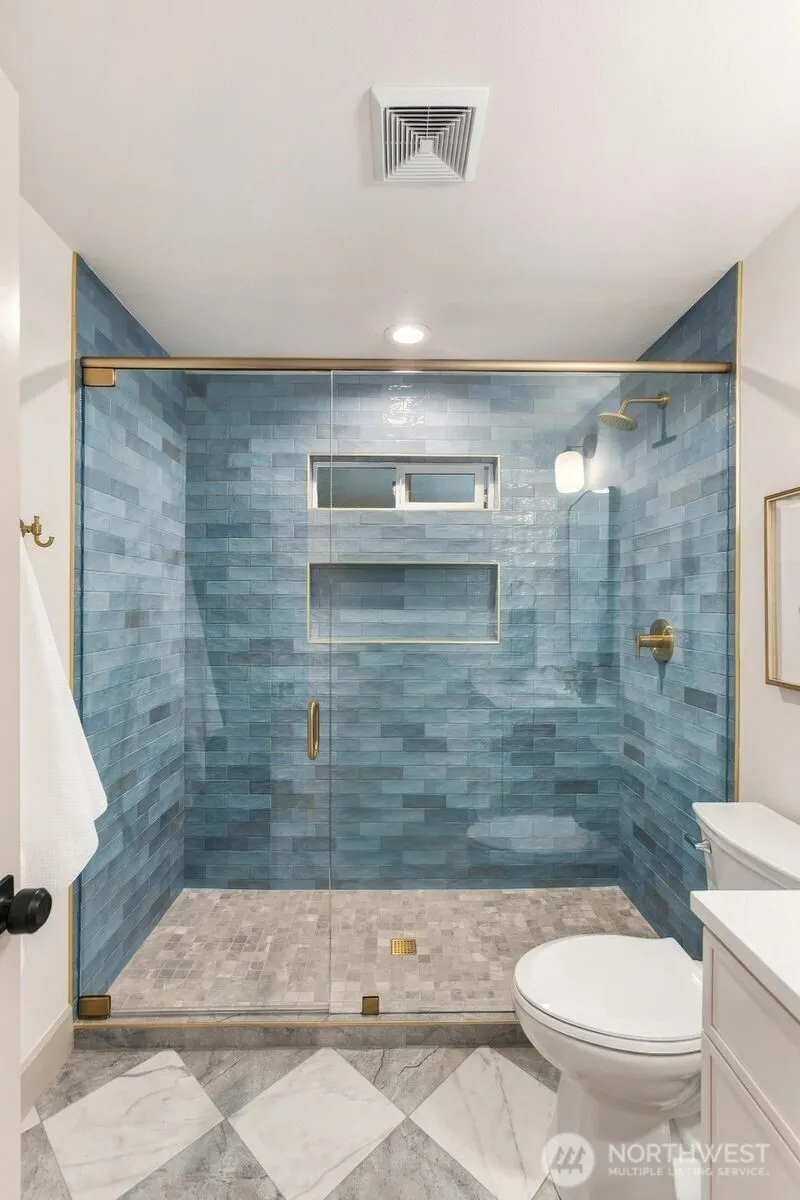 Property photo for 9752 Evanston Avenue N, Seattle photo 20