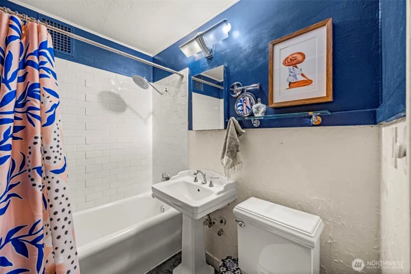 Property photo for 519 W Roy Street #313, Seattle photo 20