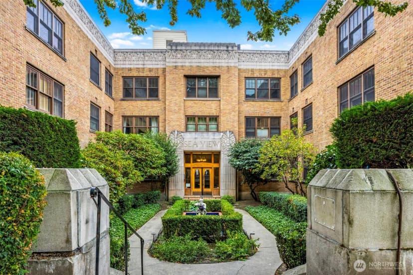 Property photo for 519 W Roy Street #313, Seattle