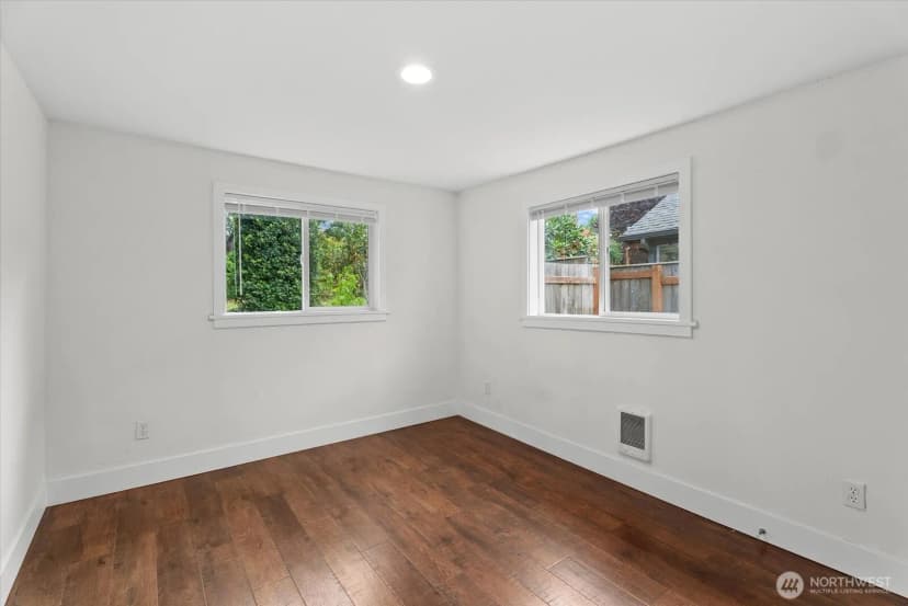 Property photo for 7511 13th Avenue Sw, Seattle photo 11
