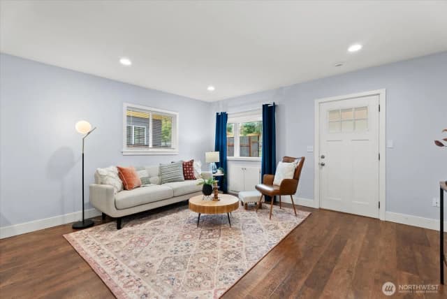 Property photo for 7511 13th Avenue Sw, Seattle photo 5