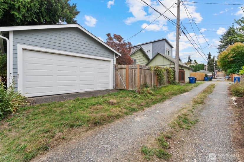 Property photo for 7511 13th Avenue Sw, Seattle photo 24