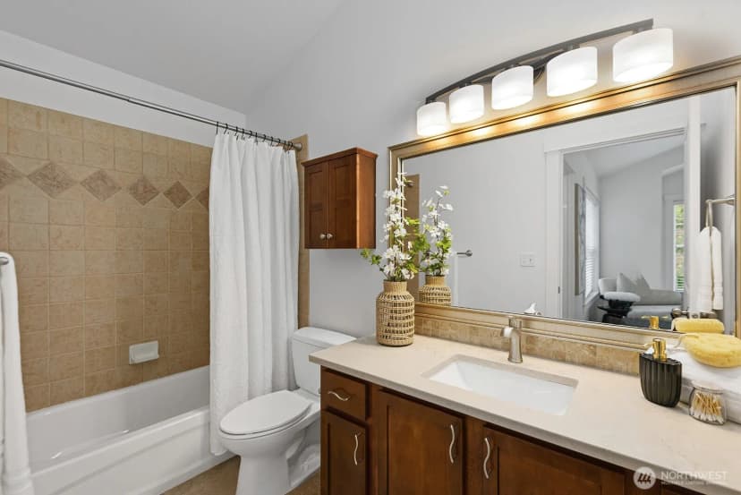 Property photo for 9513 Ashworth Avenue N #a, Seattle photo 22