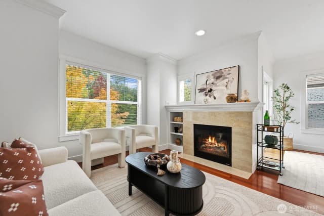 Property photo for 9513 Ashworth Avenue N #a, Seattle photo 5