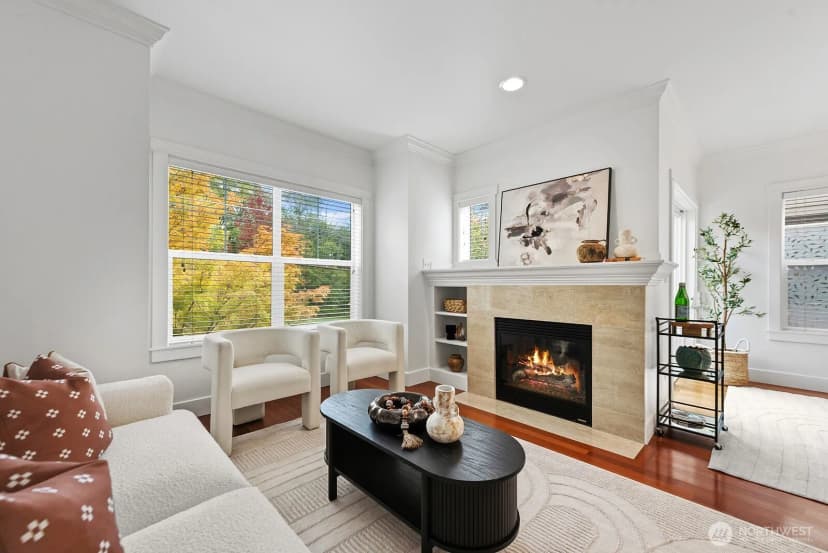 Property photo for 9513 Ashworth Avenue N #a, Seattle photo 5
