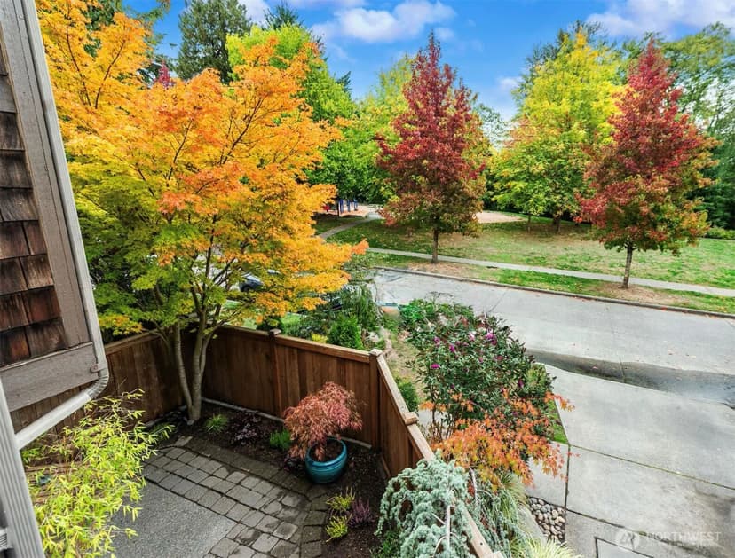 Property photo for 9513 Ashworth Avenue N #a, Seattle