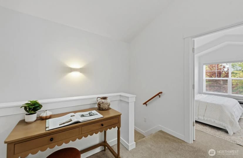 Property photo for 9513 Ashworth Avenue N #a, Seattle photo 18