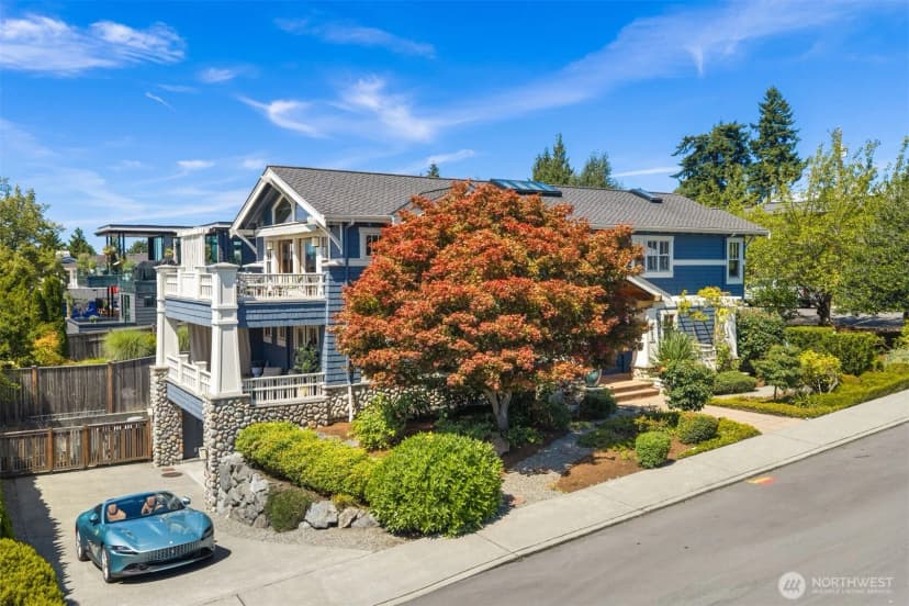 Property photo for 421 2nd Street W, Kirkland photo 33