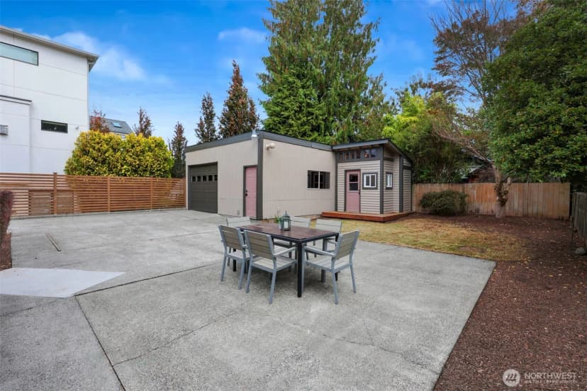 Property photo for 8046 11th Avenue Nw, Seattle photo 30