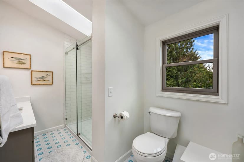 Property photo for 8046 11th Avenue Nw, Seattle photo 18