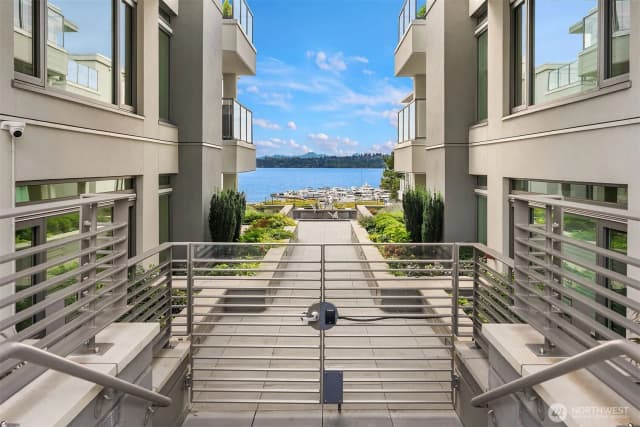 Property photo for 225 2nd Street S #d-8, Kirkland photo 4