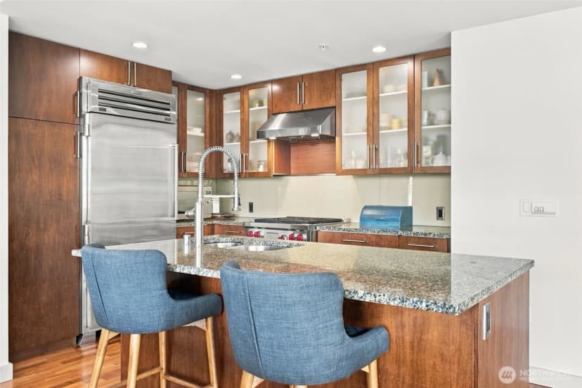 Property photo for 910 Lenora Street #s1210, Seattle photo 12