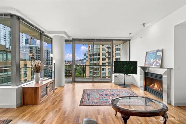 Property photo for 910 Lenora Street #s1210, Seattle photo 3