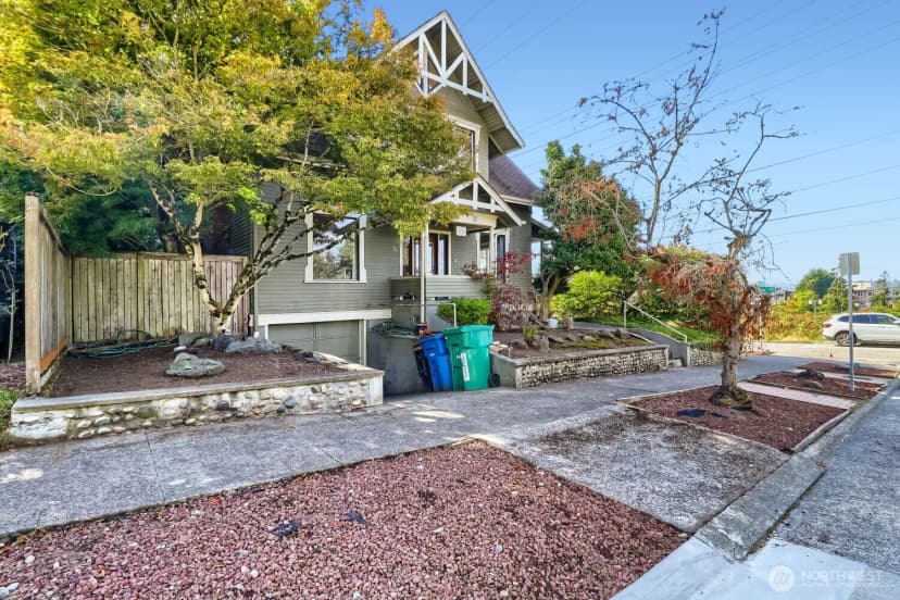 Property photo for 803 Ne 72nd Street, Seattle photo 31