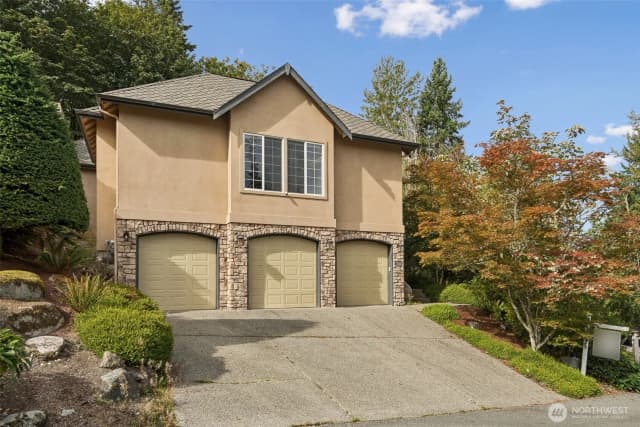 Property photo for 17247 Se 54th Place, Bellevue