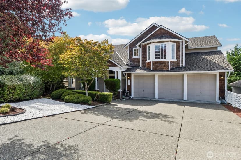 Property photo for 8701 113th Avenue Se, Newcastle