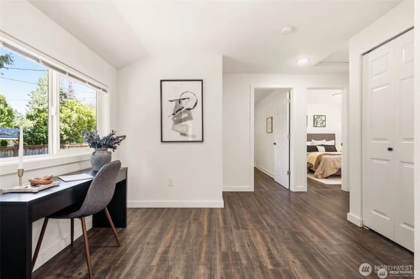Property photo for 12042 14th Avenue Ne, Seattle photo 13