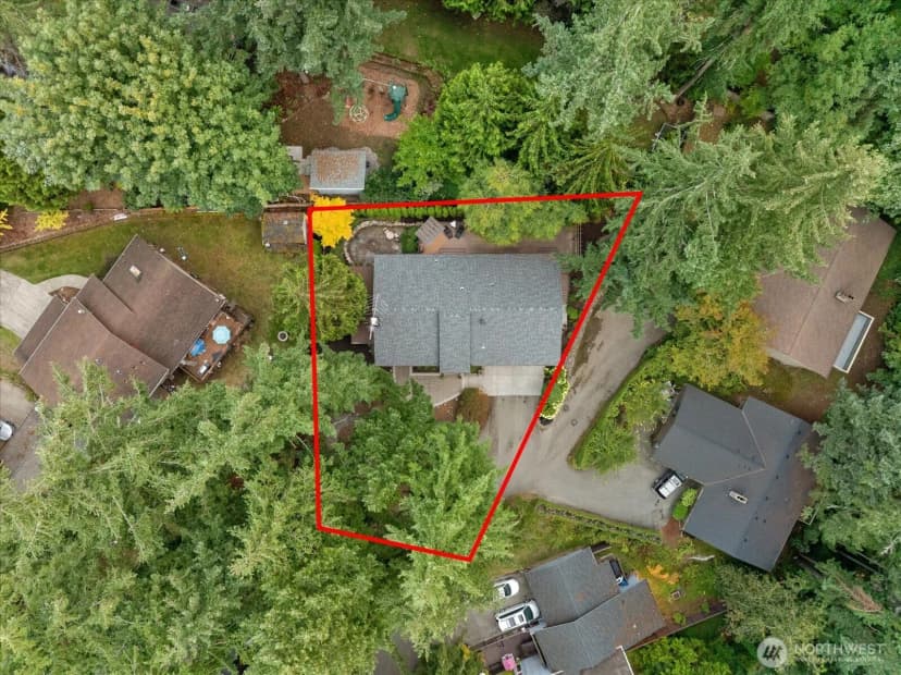 Property photo for 4130 156th Lane Se, Bellevue photo 5