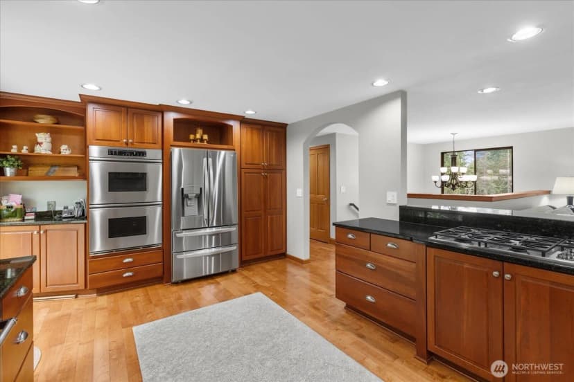 Property photo for 4130 156th Lane Se, Bellevue photo 16