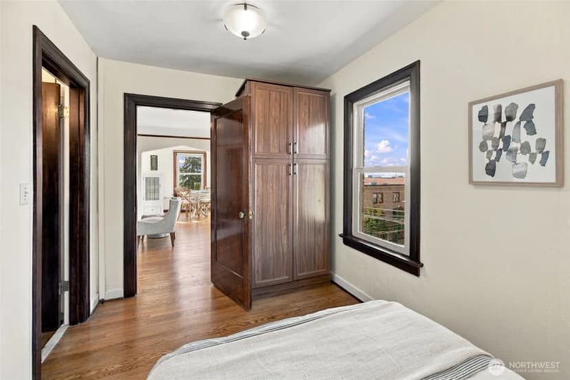 Property photo for 220 W Olympic Place #303, Seattle photo 17