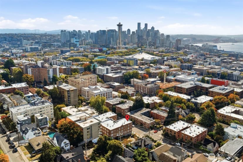 Property photo for 220 W Olympic Place #303, Seattle photo 38