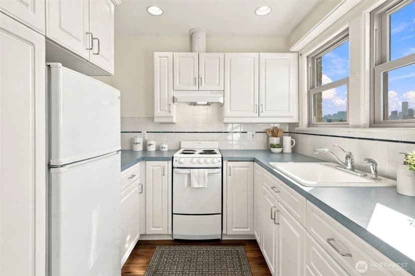 Property photo for 220 W Olympic Place #303, Seattle photo 26