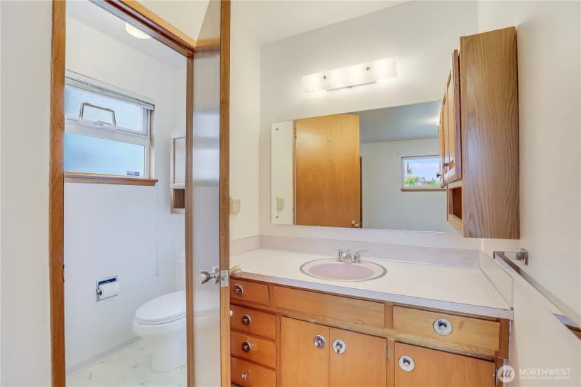 Property photo for 7320 33rd Avenue S, Seattle photo 17