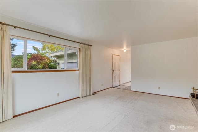 Property photo for 7320 33rd Avenue S, Seattle photo 5