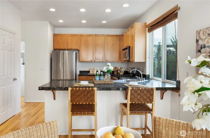 Property photo for 5125 Ne 5th Street, Renton photo 8