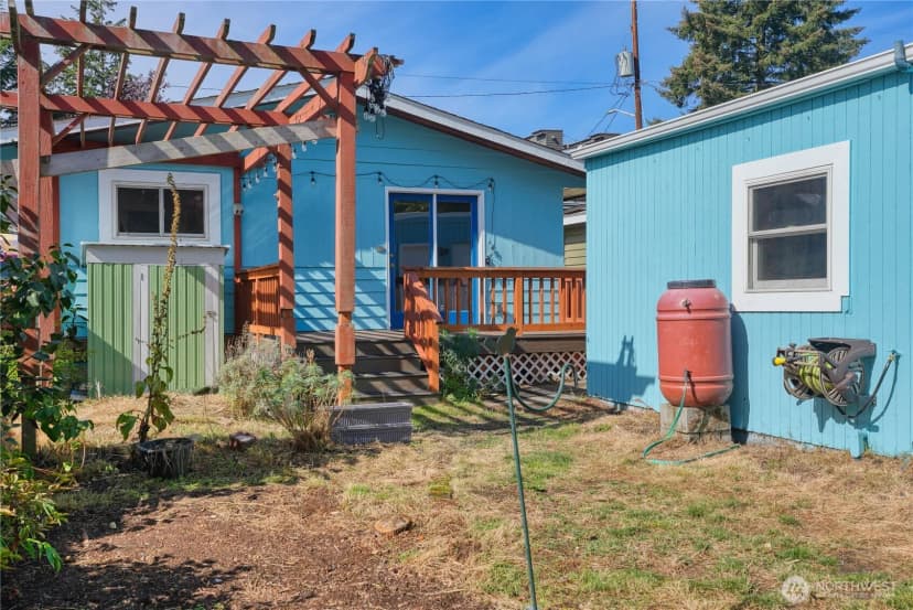 Property photo for 9016 12th Avenue Nw, Seattle photo 17