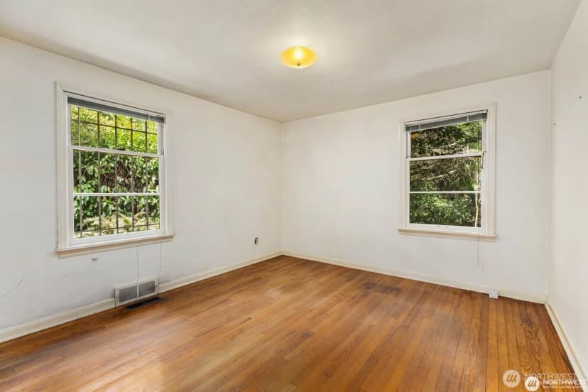 Property photo for 9525 7th Avenue Nw, Seattle photo 11