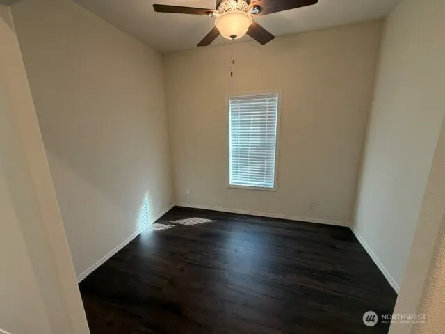 Property photo for 2101 S 324th Street #19, Federal Way photo 5