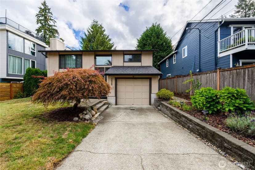 Property photo for 14322 Wallingford Avenue N, Seattle