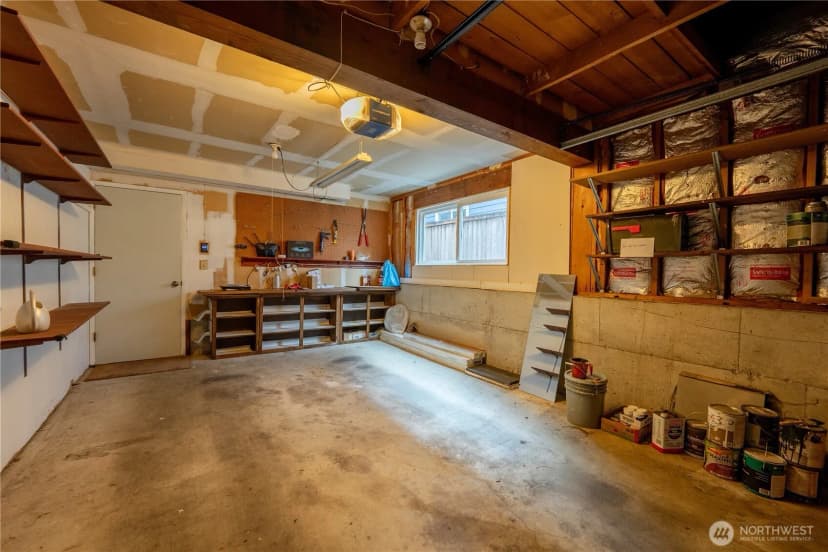 Property photo for 14322 Wallingford Avenue N, Seattle photo 36
