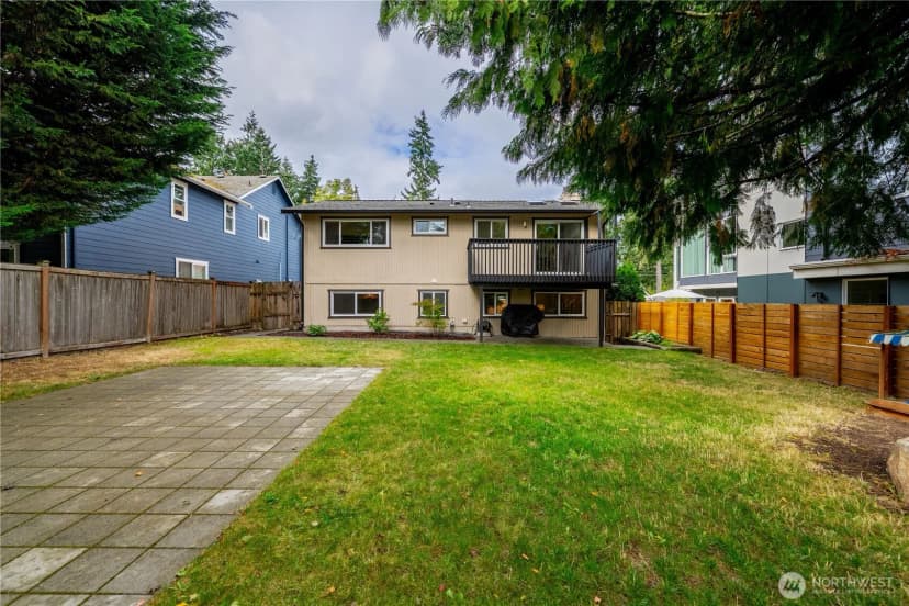 Property photo for 14322 Wallingford Avenue N, Seattle photo 35